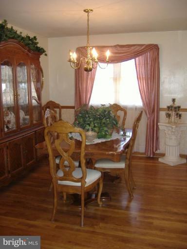 2355 Hamiltowne Circle Rosedale, MD 21237 - Photo 3 of 16 Dining Room