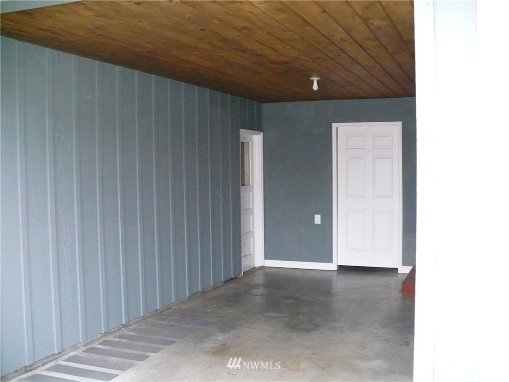 2803 Russell Road Centralia, WA 98531 - Photo 20 of 24 Gallery Image 20