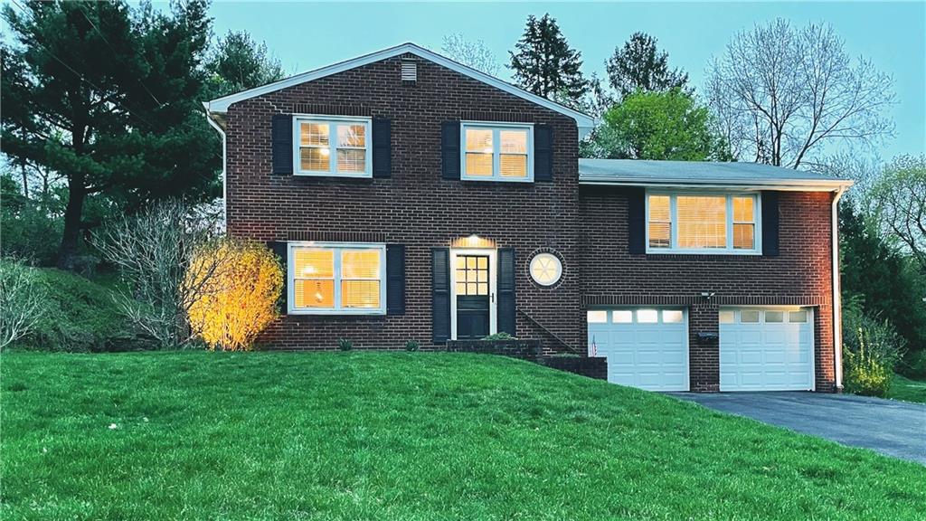 8472 Edwood Road Pittsburgh, PA 15237 - Photo 1 of 25 Gallery Image 1