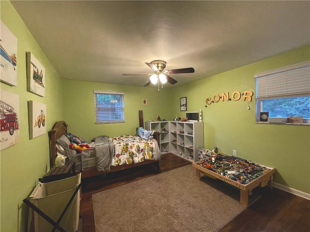 8472 Edwood Road Pittsburgh, PA 15237 - Photo 18 of 25 Gallery Image 18