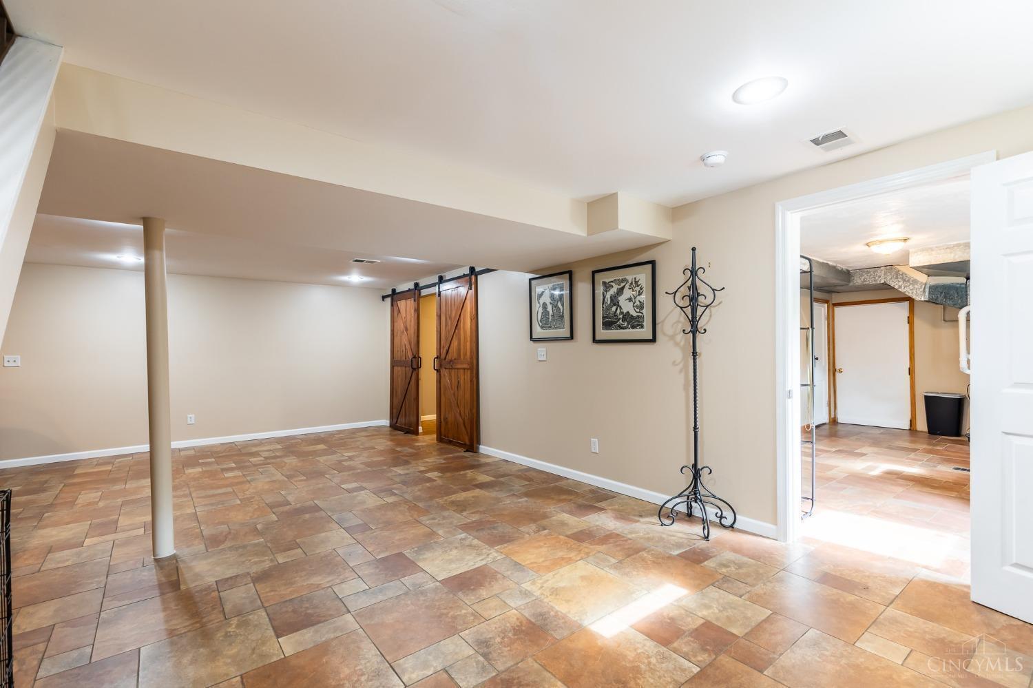 2530 Devils Backbone Road Cincinnati, OH 45233 - Photo 22 of 40 Gallery Image 22