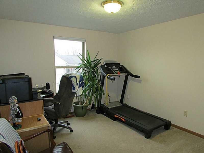 3952 Harris Lane Springfield, OH 45503 - Photo 15 of 25 Gallery Image 15