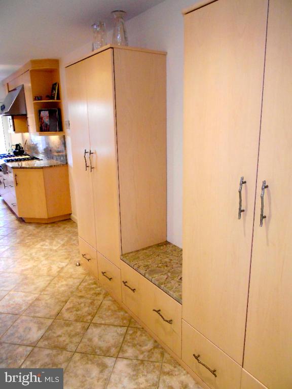 1525 Hillcrest Road Lancaster, PA 17603 - Photo 15 of 46 Gallery Image 15