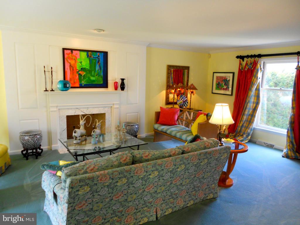 1525 Hillcrest Road Lancaster, PA 17603 - Photo 16 of 46 Gallery Image 16