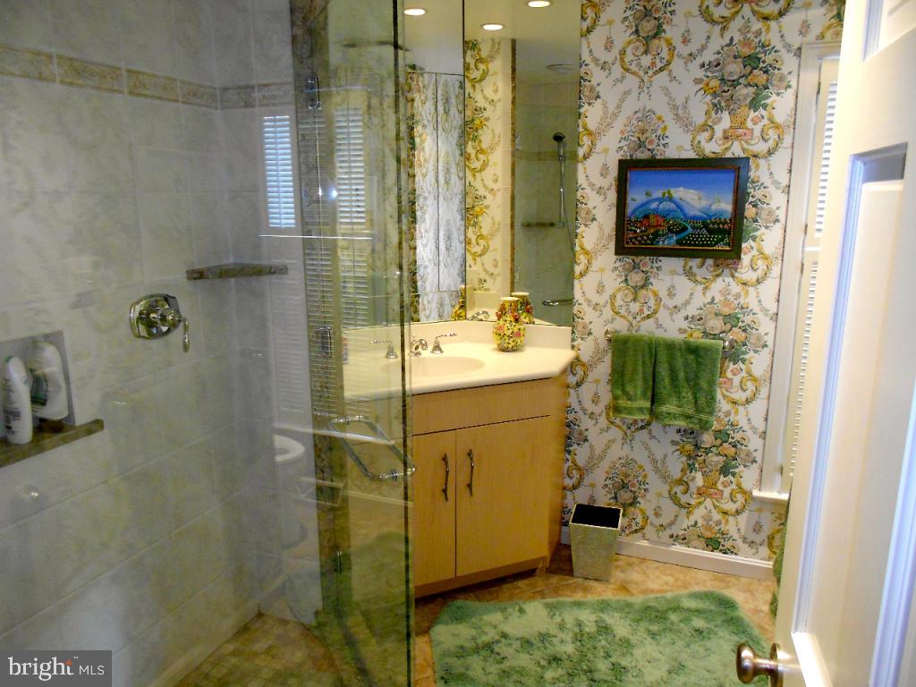 1525 Hillcrest Road Lancaster, PA 17603 - Photo 23 of 46 Gallery Image 23