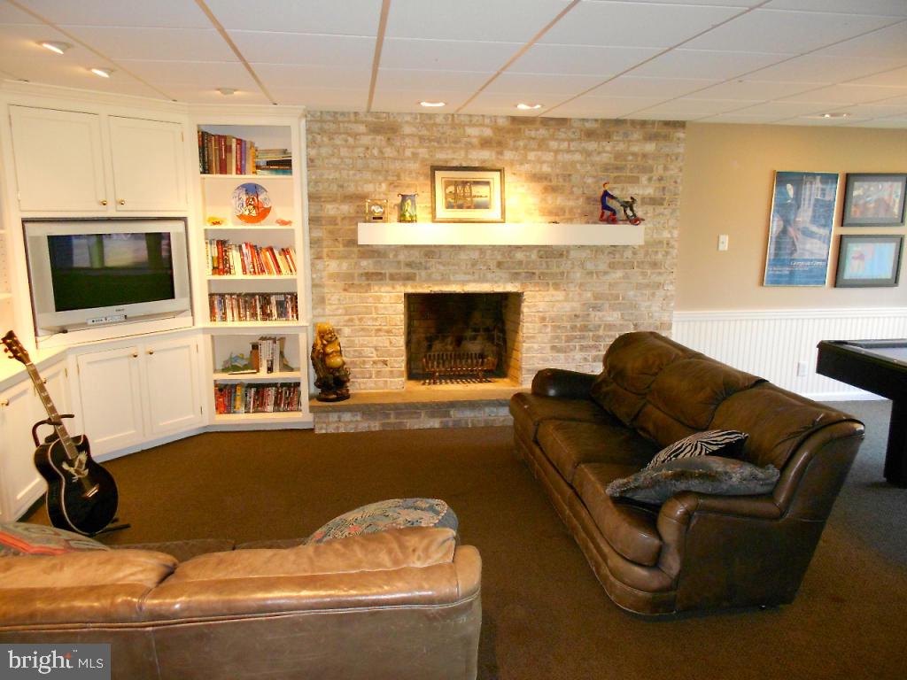 1525 Hillcrest Road Lancaster, PA 17603 - Photo 26 of 46 Gallery Image 26
