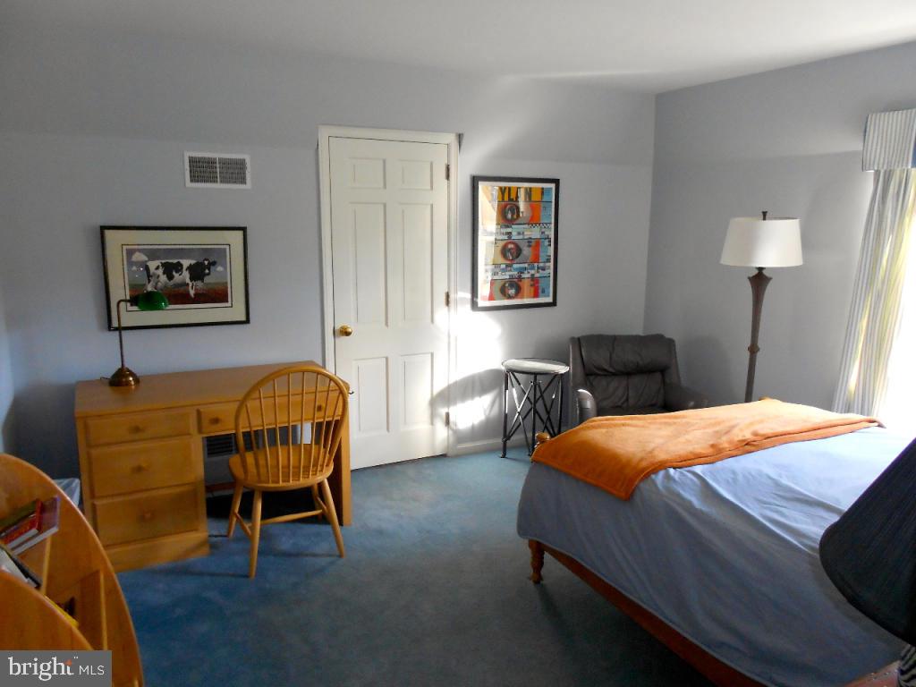 1525 Hillcrest Road Lancaster, PA 17603 - Photo 32 of 46 Gallery Image 32