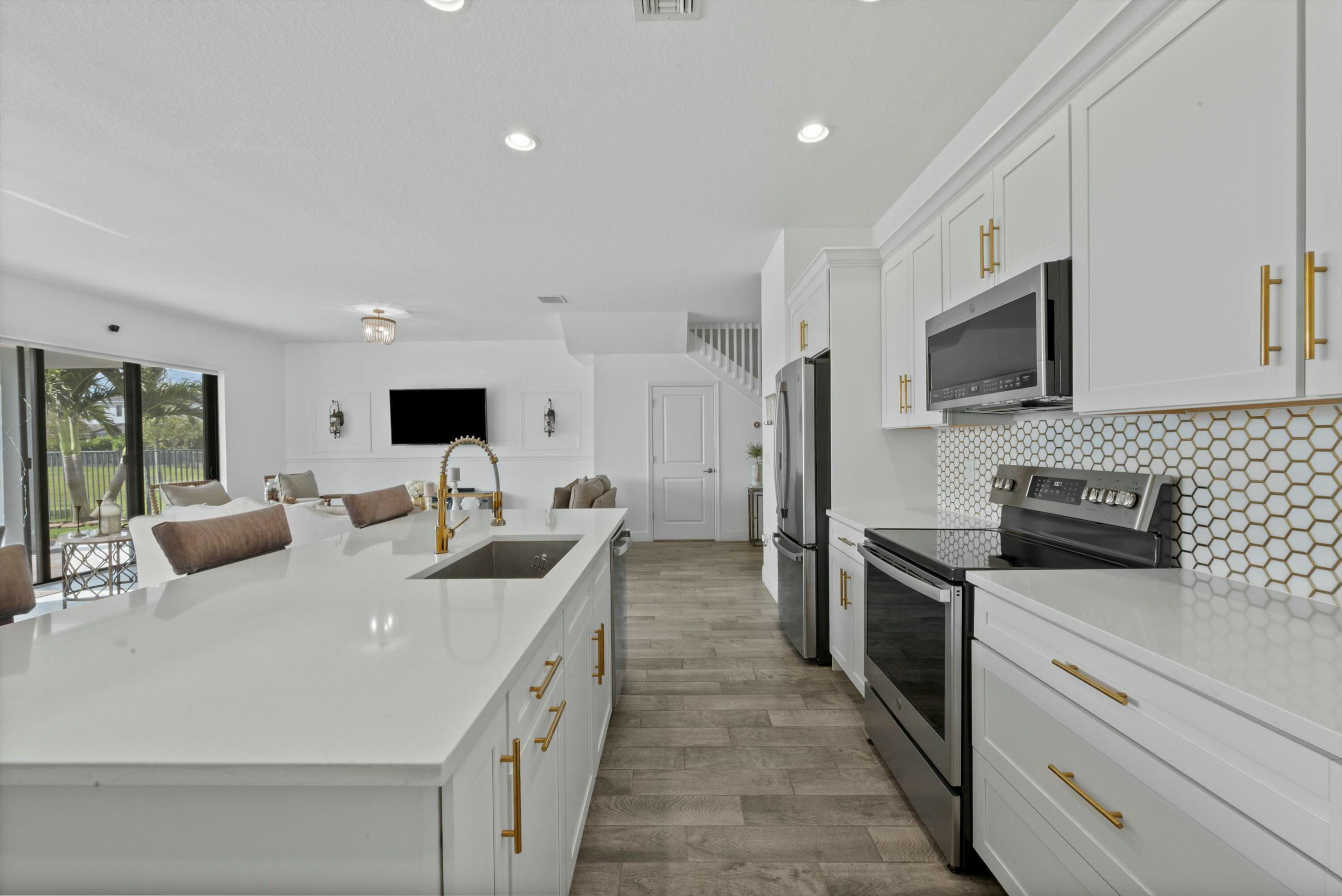 5532 Starfish Road Westlake, FL 33470 - Photo 9 of 98 tempImageVl8JJo