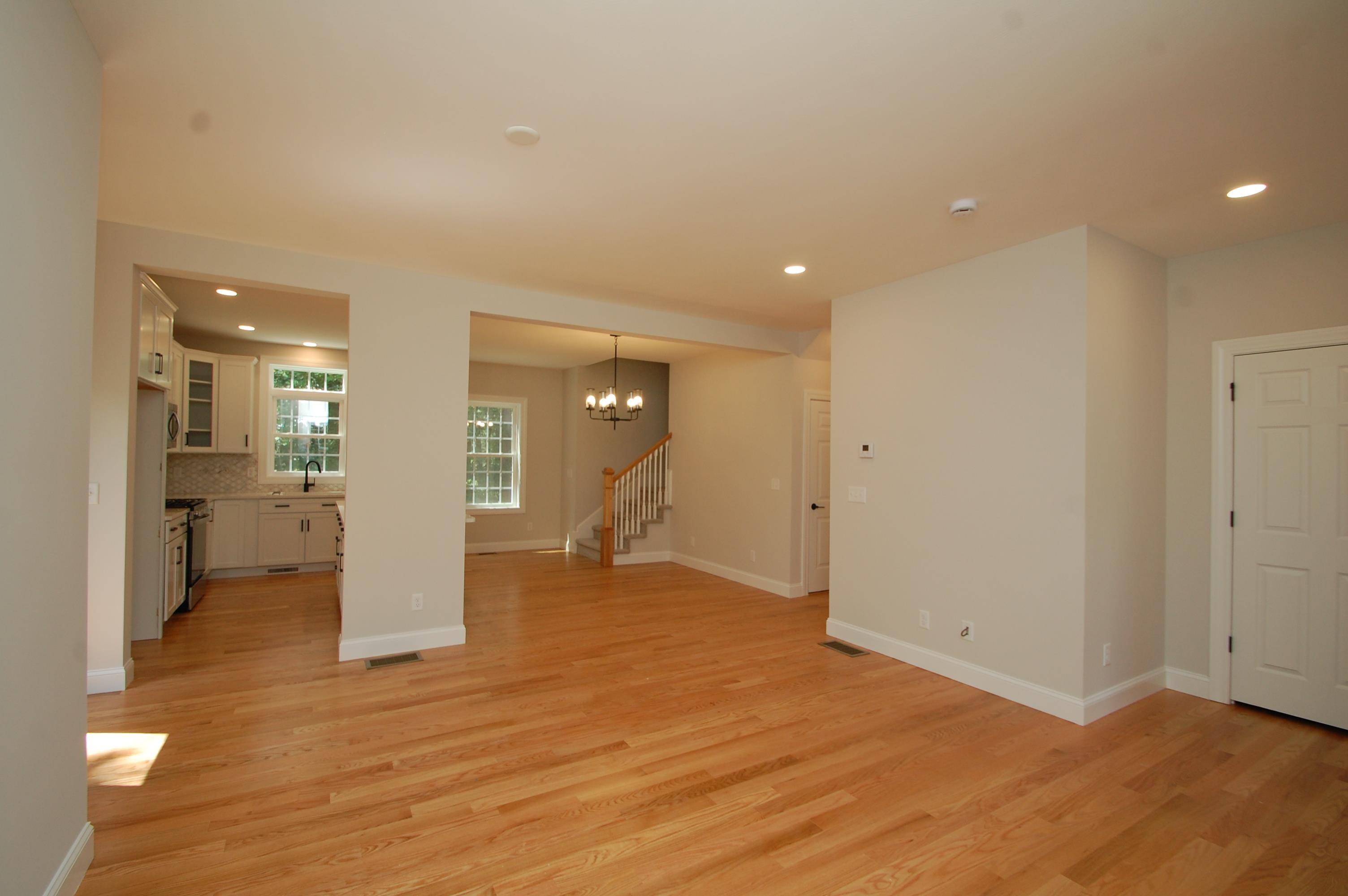 57 Hardy Road Londonderry, NH 03053 - Photo 12 of 17