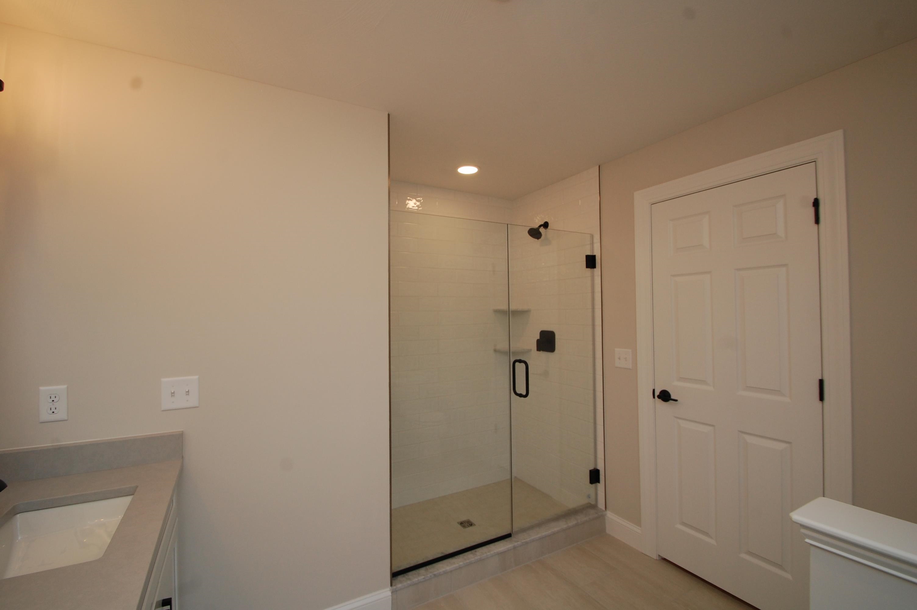 57 Hardy Road Londonderry, NH 03053 - Photo 17 of 17