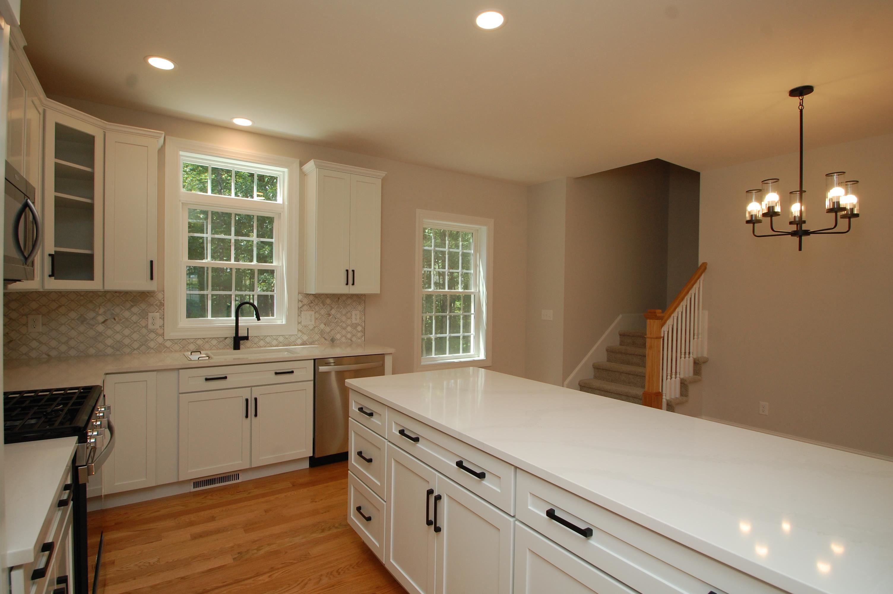 57 Hardy Road Londonderry, NH 03053 - Photo 10 of 17