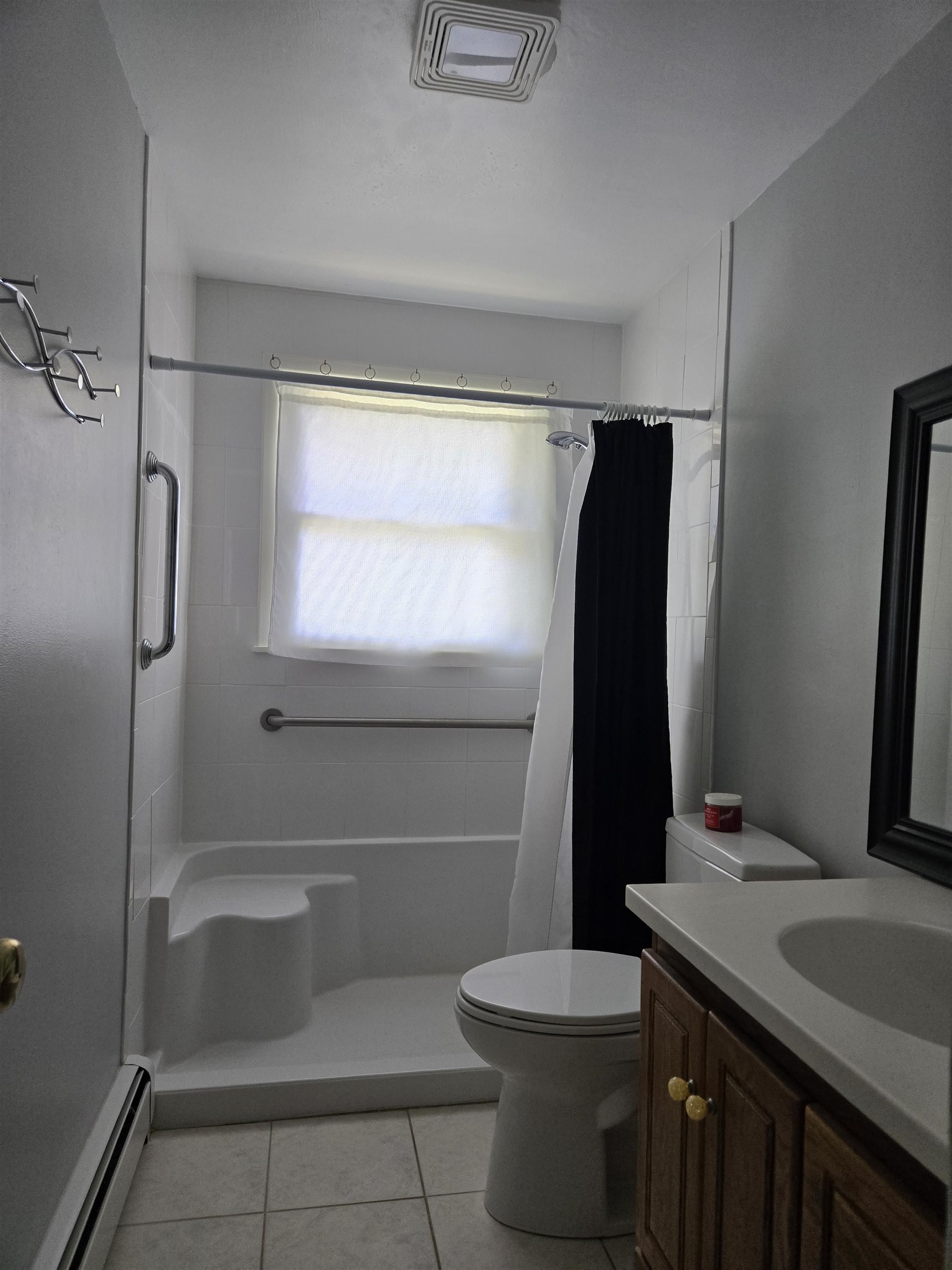 384 Huse Road Manchester, NH 03103 - Photo 6 of 16