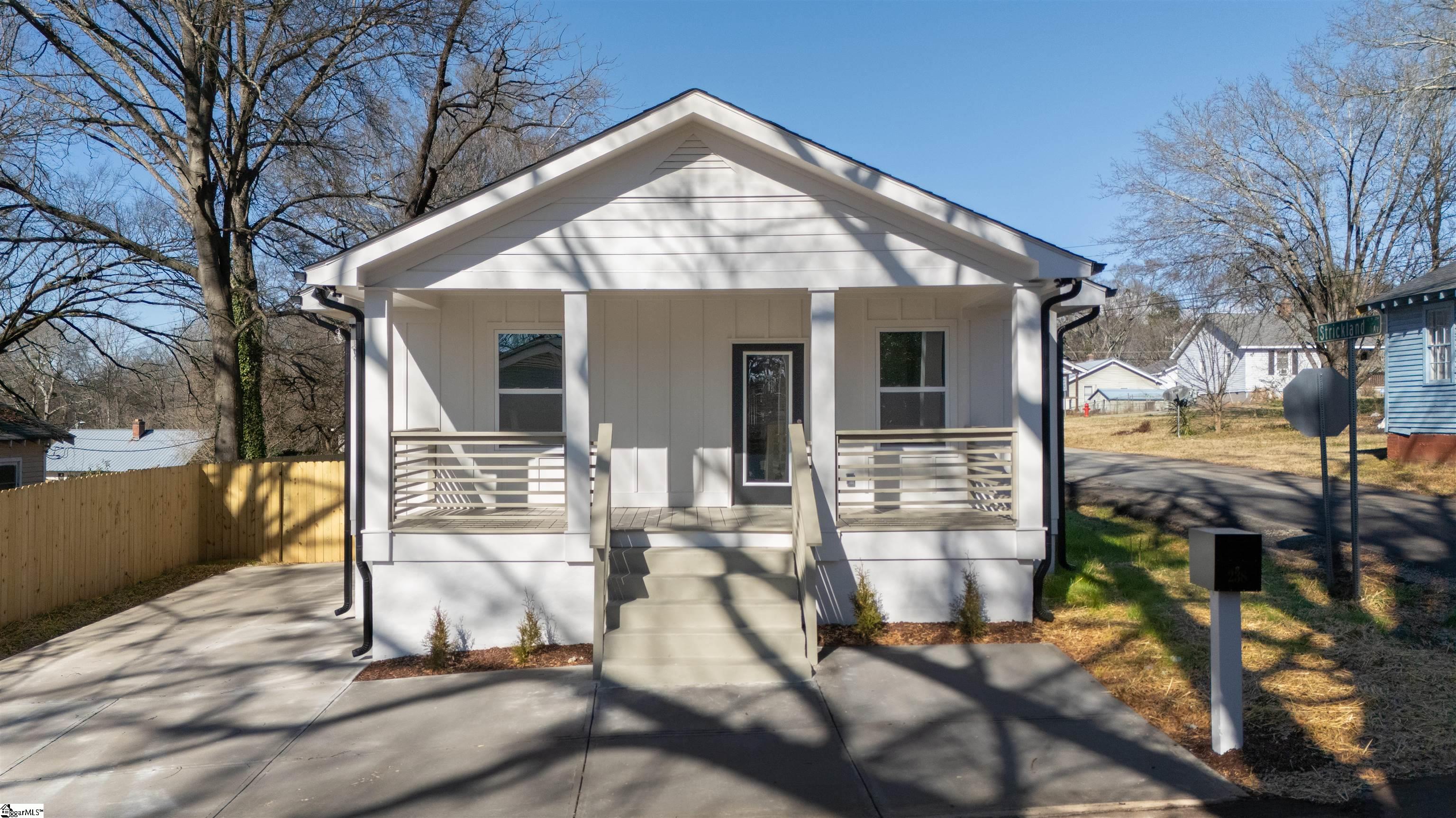 238 Foster Street Anderson, SC 29625 - Photo 2 of 31