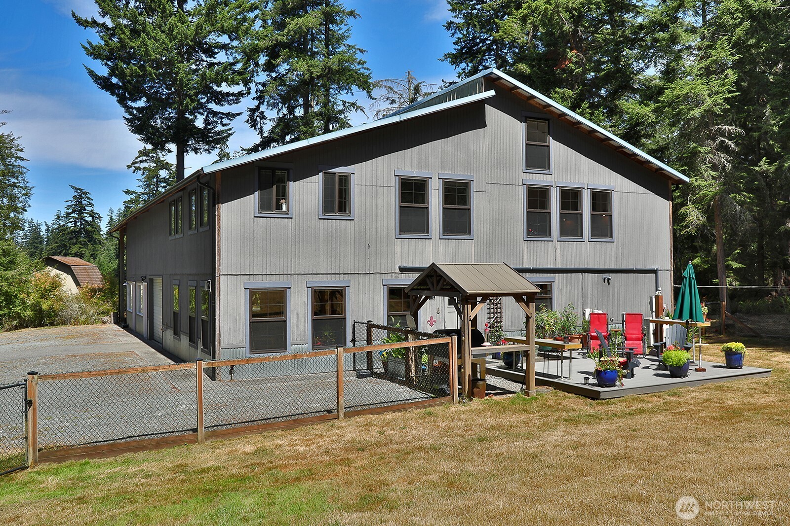6532 Wahl Road Freeland, WA 98249 - Photo 1 of 40 Gallery Image 1