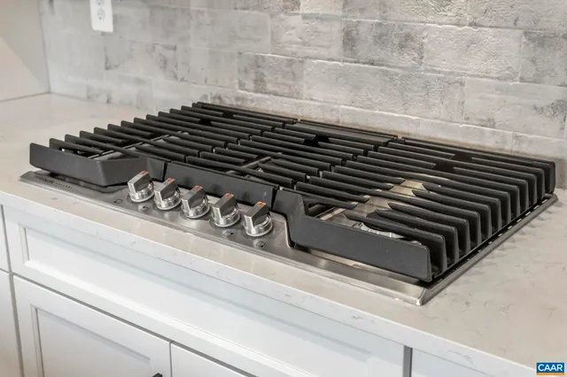 $624,900 | 305 Sunbird Lane, Waynesboro, VA 22980