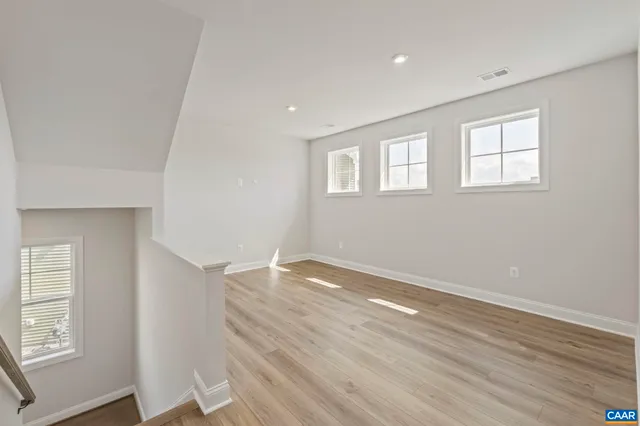 $624,900 | 305 Sunbird Lane, Waynesboro, VA 22980