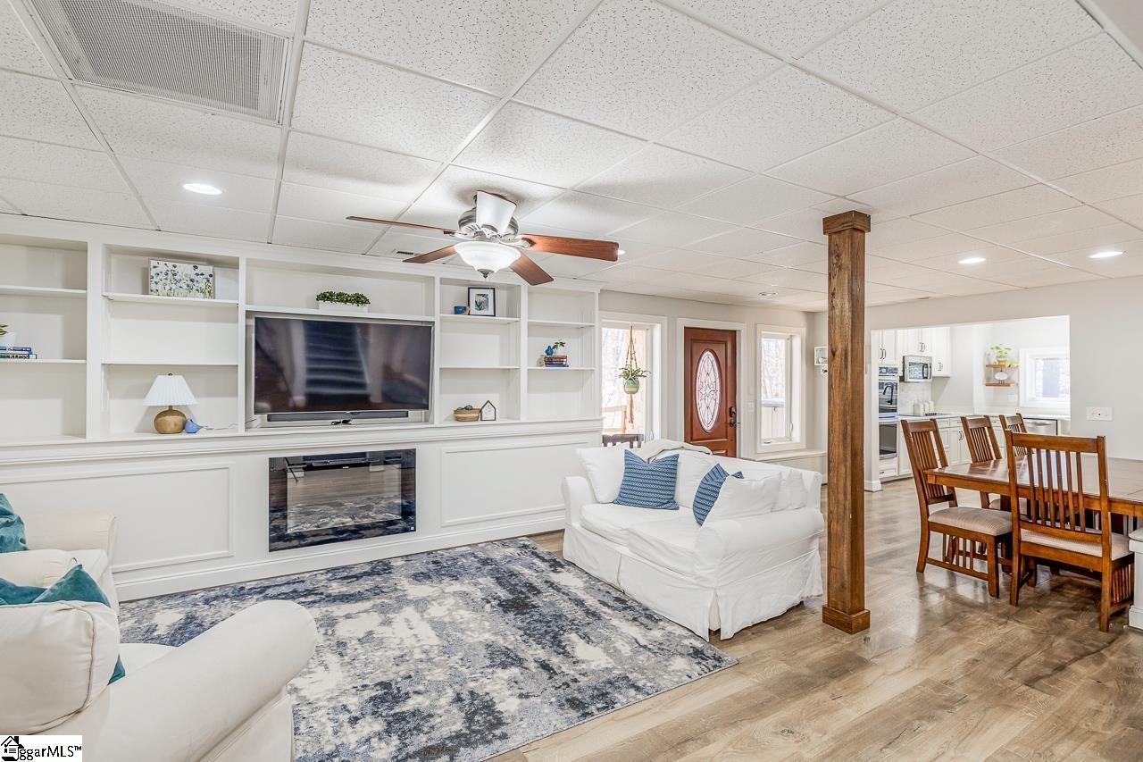 290 Coves End Point Seneca, SC 29678 - Photo 28 of 49 Gallery Image 28