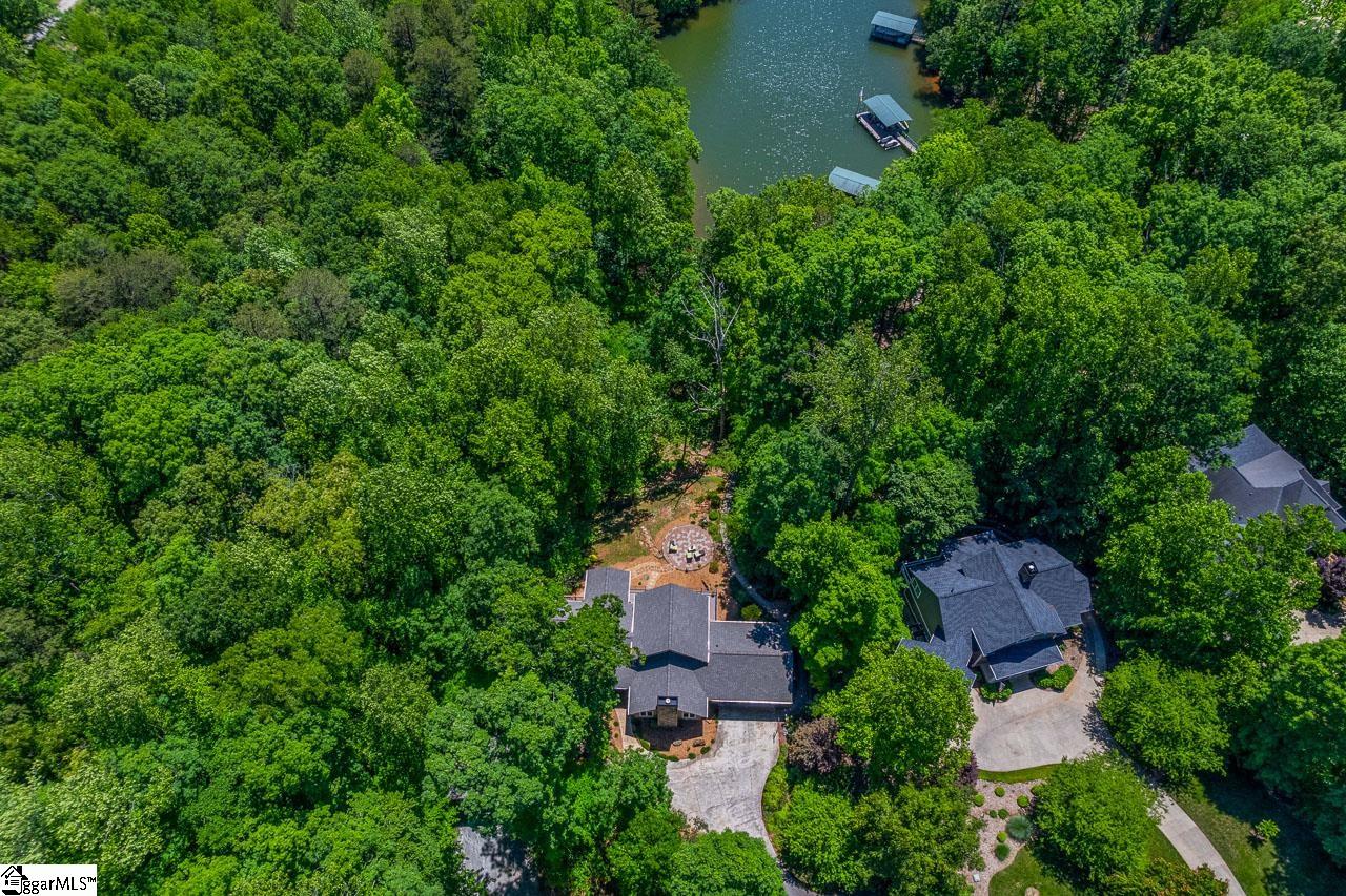 290 Coves End Point Seneca, SC 29678 - Photo 42 of 49 Gallery Image 42