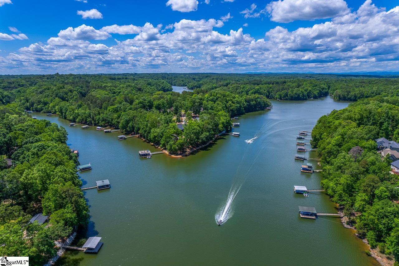290 Coves End Point Seneca, SC 29678 - Photo 43 of 49 Gallery Image 43