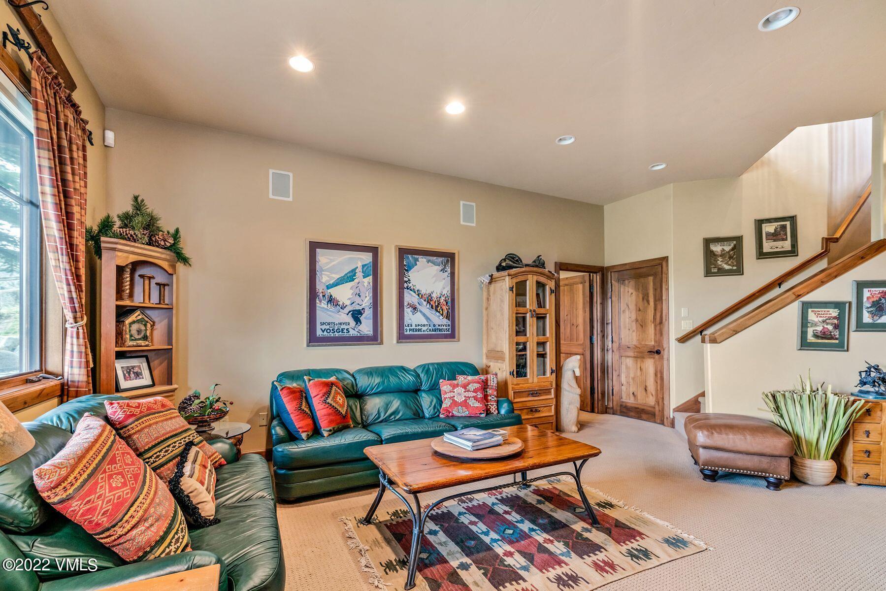 192 Mustang Road, Unit B Edwards, CO 81632 - Photo 21 of 30 Family room