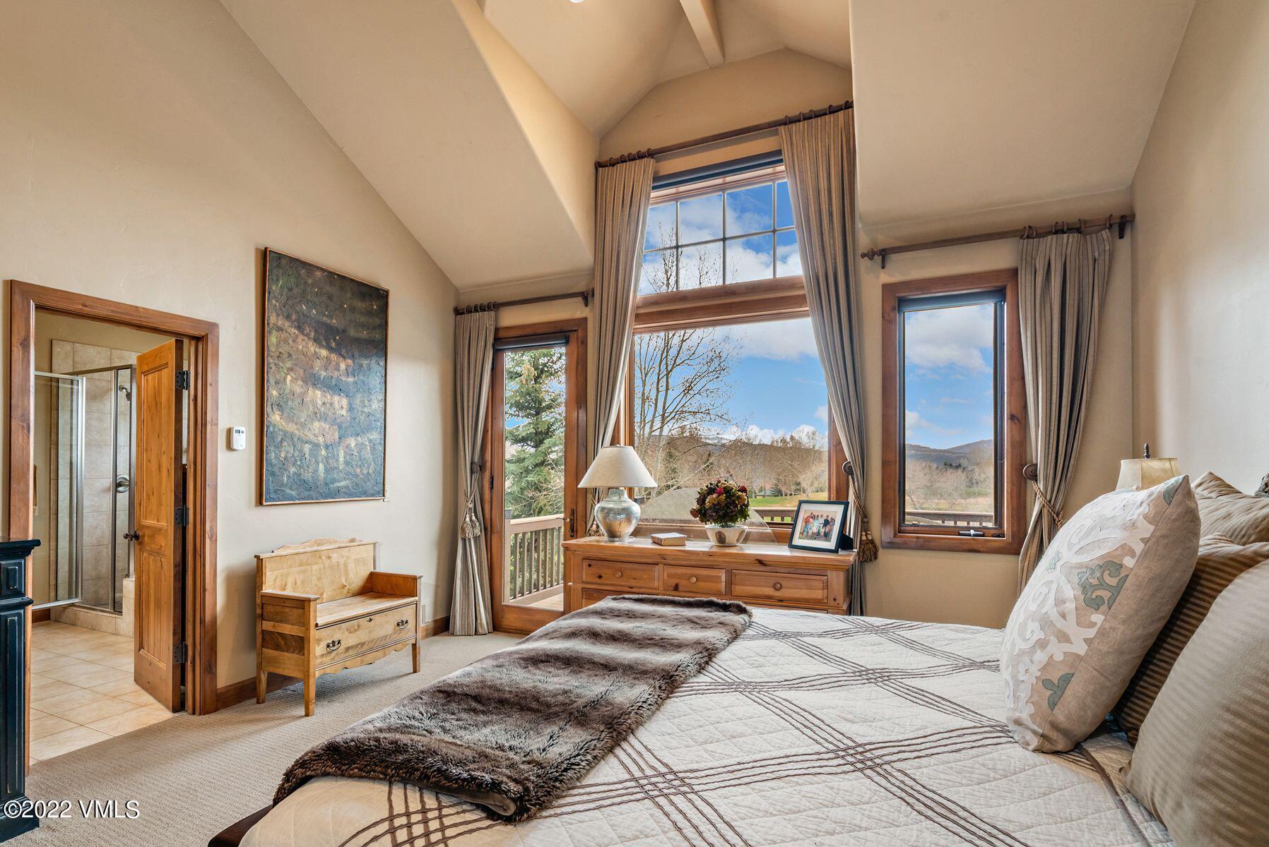 192 Mustang Road, Unit B Edwards, CO 81632 - Photo 7 of 30 Large Master suite.