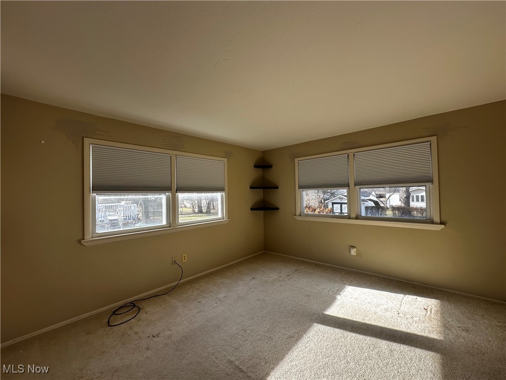 1358 Haverston Road Lyndhurst, OH 44124 - Photo 6 of 20