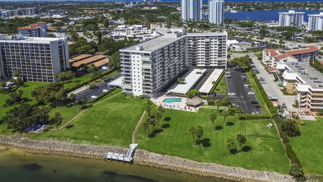 $345,000 | 336 Golfview Road, Unit 406, North Palm Beach, FL 33408