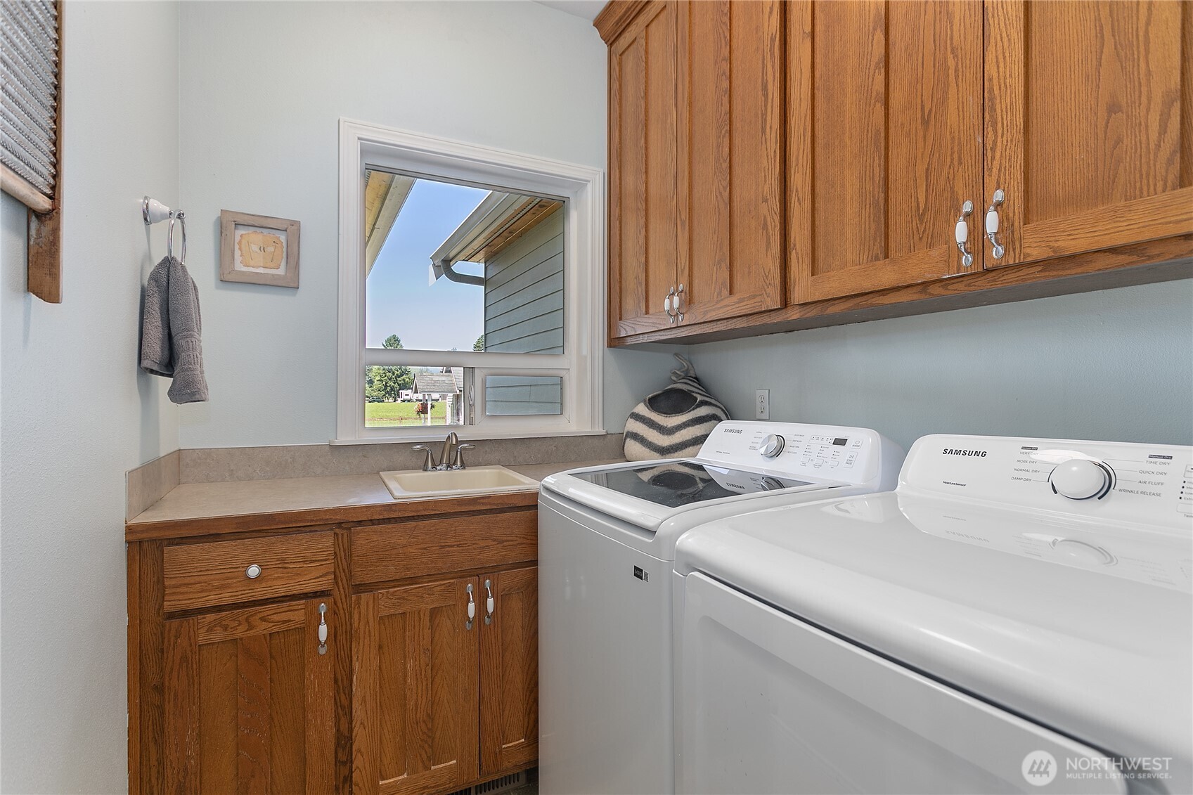 9177 Collins Road Sedro-Woolley, WA 98284 - Photo 27 of 38 Gallery Image 27