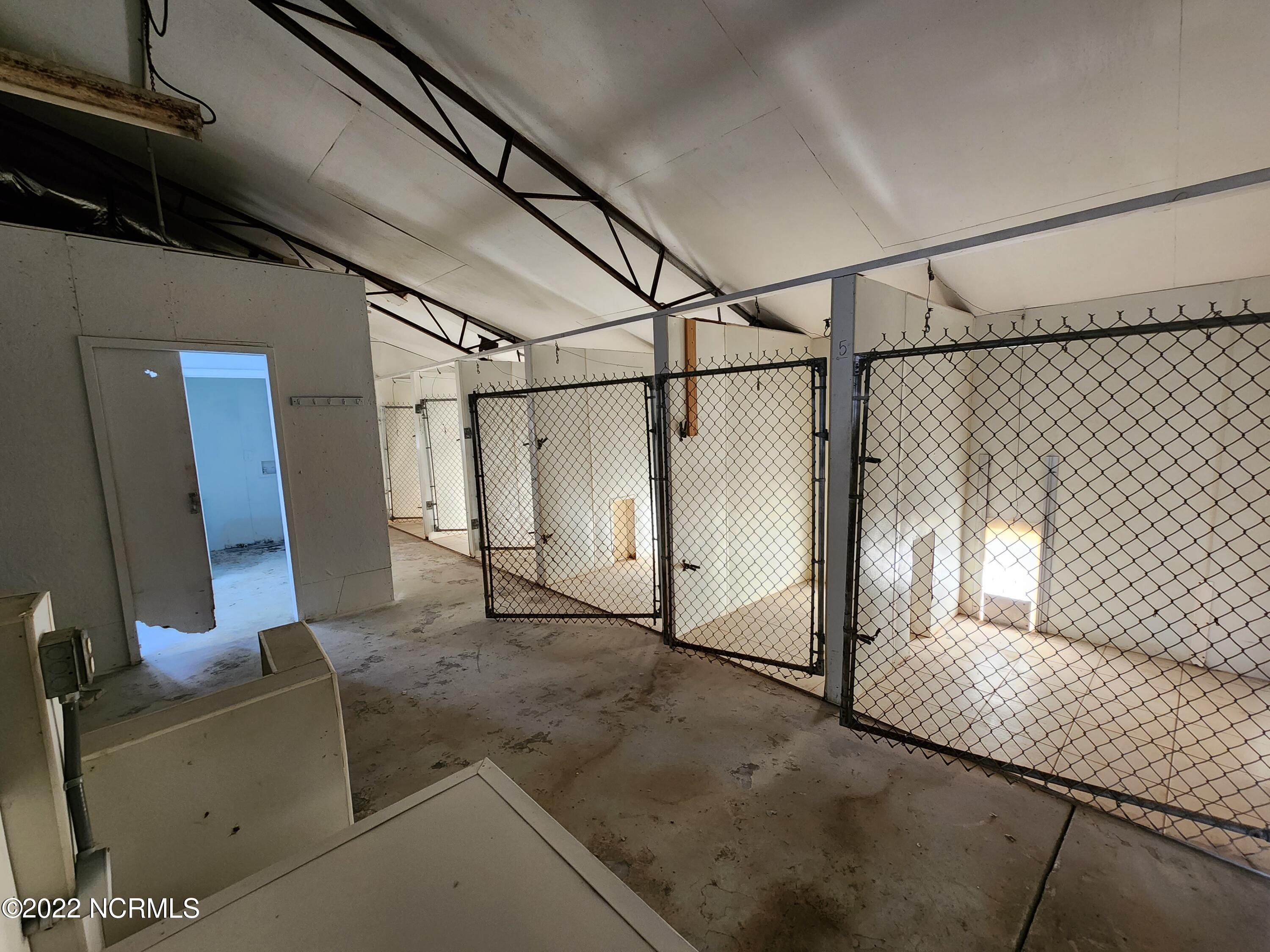 4490 Highway 41 Wallace, NC 28466 - Photo 6 of 35 Fenced Enclosed Areas