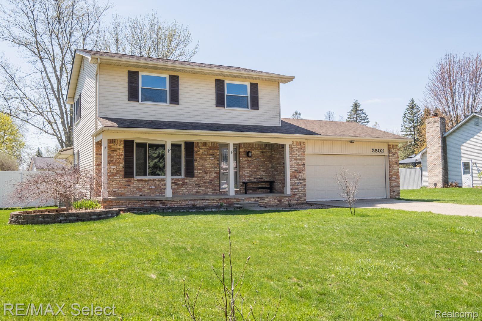 5502 Copley Square Road Grand Blanc, MI 48439 - Photo 1 of 37 Gallery Image 1