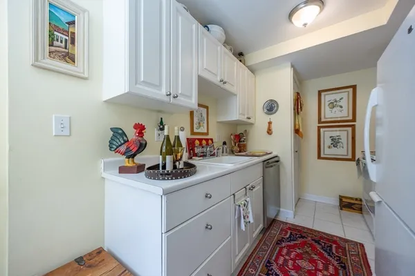 $650,000 | 75 Glen Road, Unit B4, Brookline, MA 02445