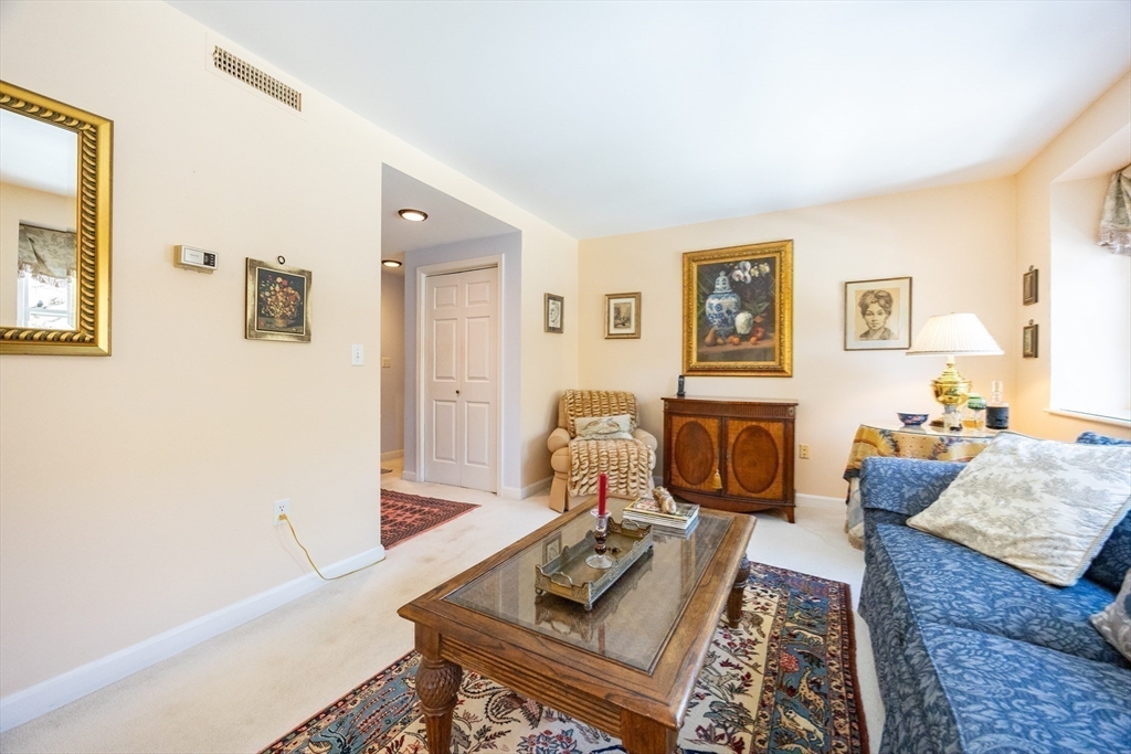 75 Glen Road, Unit B4 Brookline, MA 02445 - Photo 23 of 39