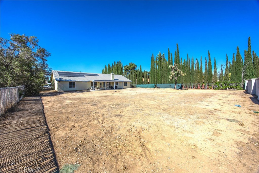 16403 El Centro Road Hesperia, CA 92345 - Photo 38 of 51