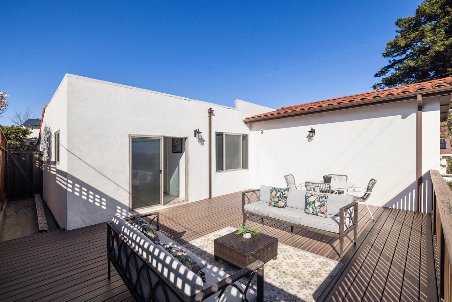 943 Hillcrest Boulevard Millbrae, CA 94030 - Photo 47 of 51 a view of a patio on the deck