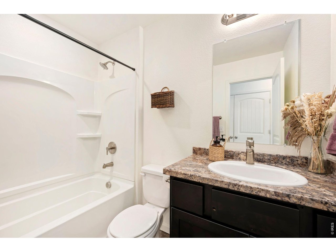 4355 24th Street Road, Unit 2101 Greeley, CO 80634 - Photo 17 of 23 Bathroom #2