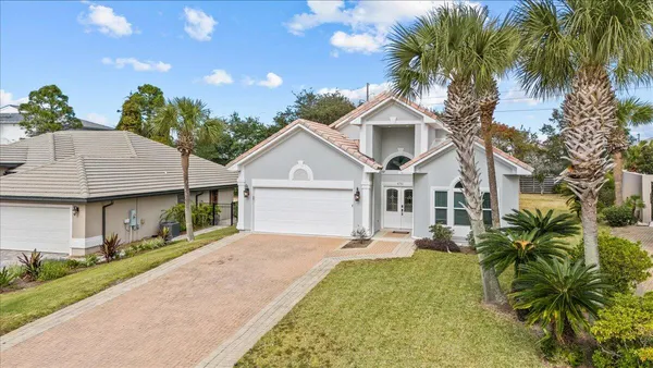 $3,800 | 4751 Papaya Park, Destin, FL 32541