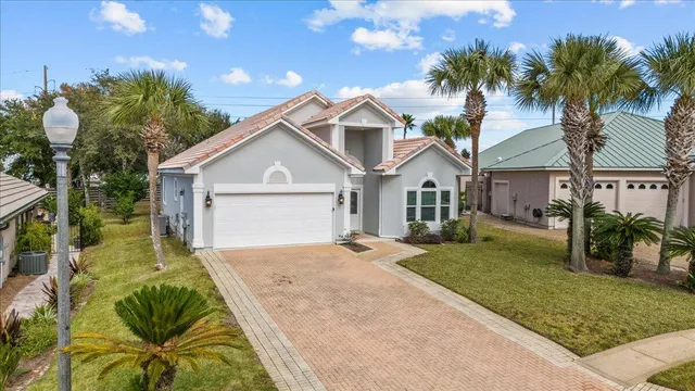 $4,000 | 4751 Papaya Park, Destin, FL 32541