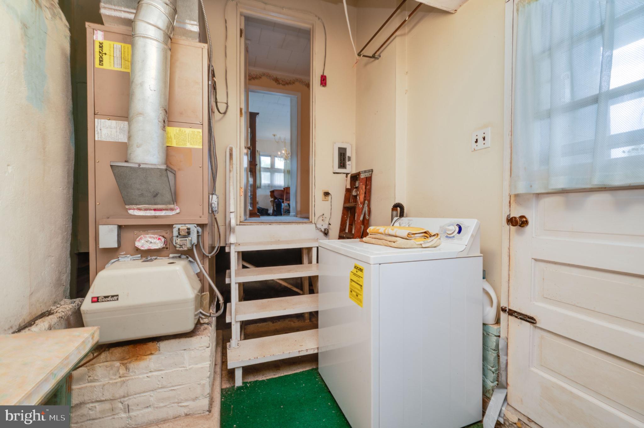 1430 Logan Street Reading, PA 19607 - Photo 17 of 34