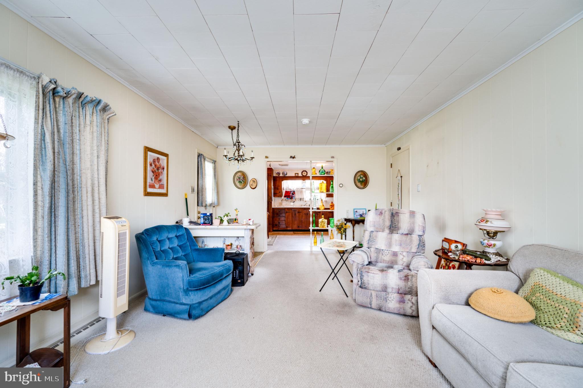 1430 Logan Street Reading, PA 19607 - Photo 5 of 34