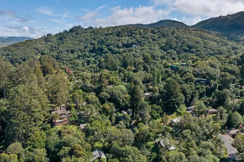$1,729,000 | 50 Dundee Way, Inverness, CA 94937
