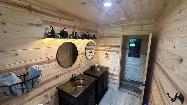 a view of a entryway