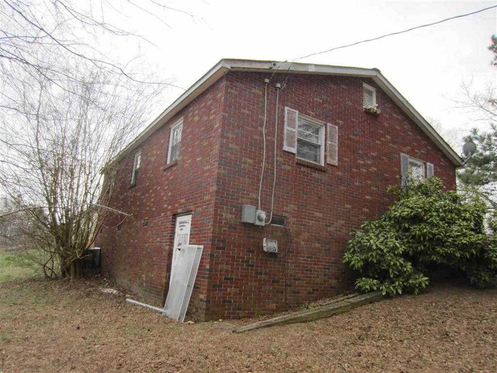 428 Peach Orchard Road Union, SC 29379 - Photo 2 of 2