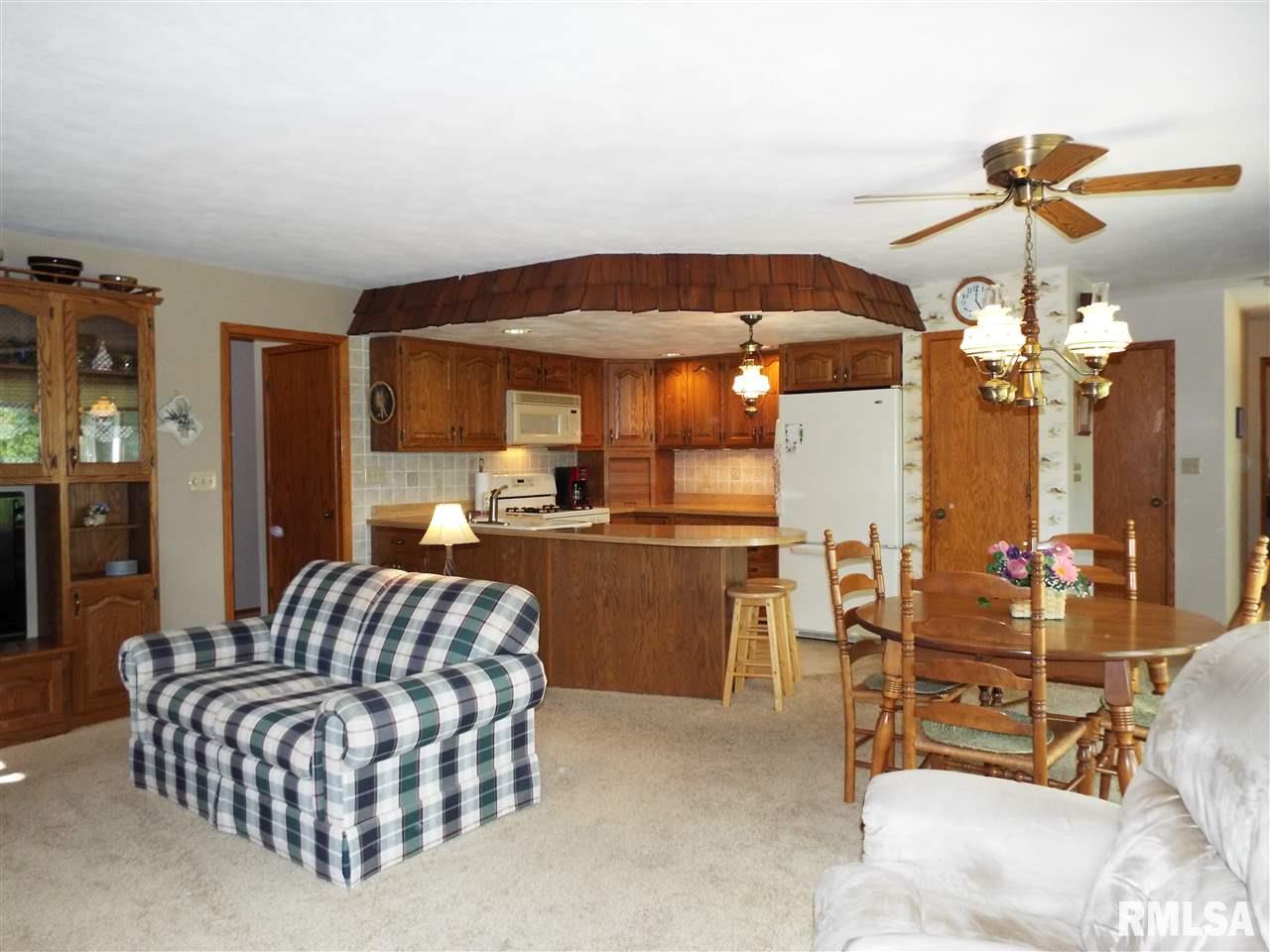 26872 Allentown Road Tremont, IL 61568 - Photo 5 of 33