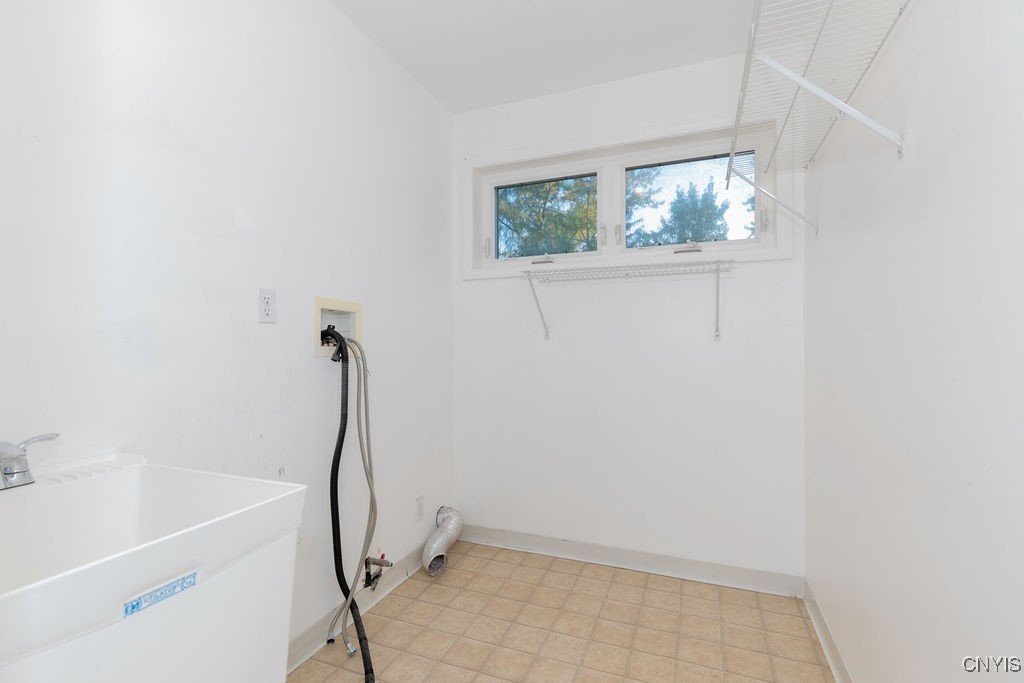 6330 Muskrat Bay Road Cicero, NY 13029 - Photo 23 of 30