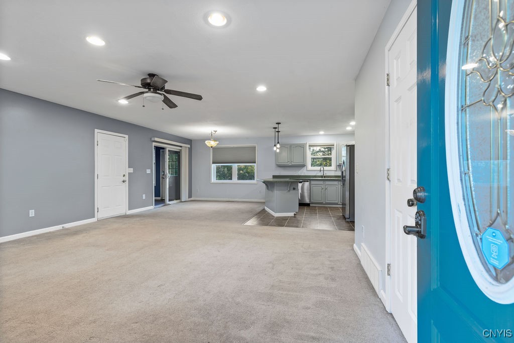 6330 Muskrat Bay Road Cicero, NY 13029 - Photo 8 of 30