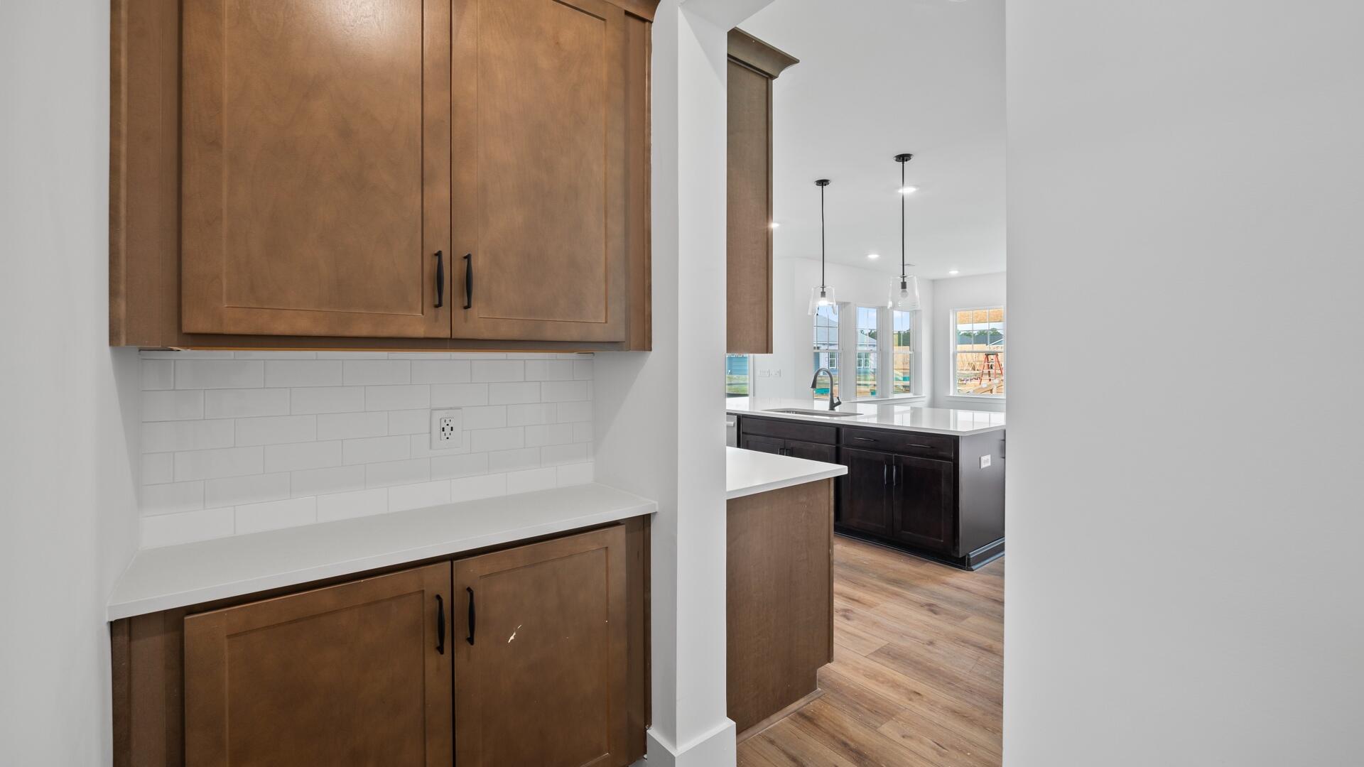 135 Summerwind Drive Summerville, SC 29486 - Photo 5 of 10 Kitchen_Living Room
