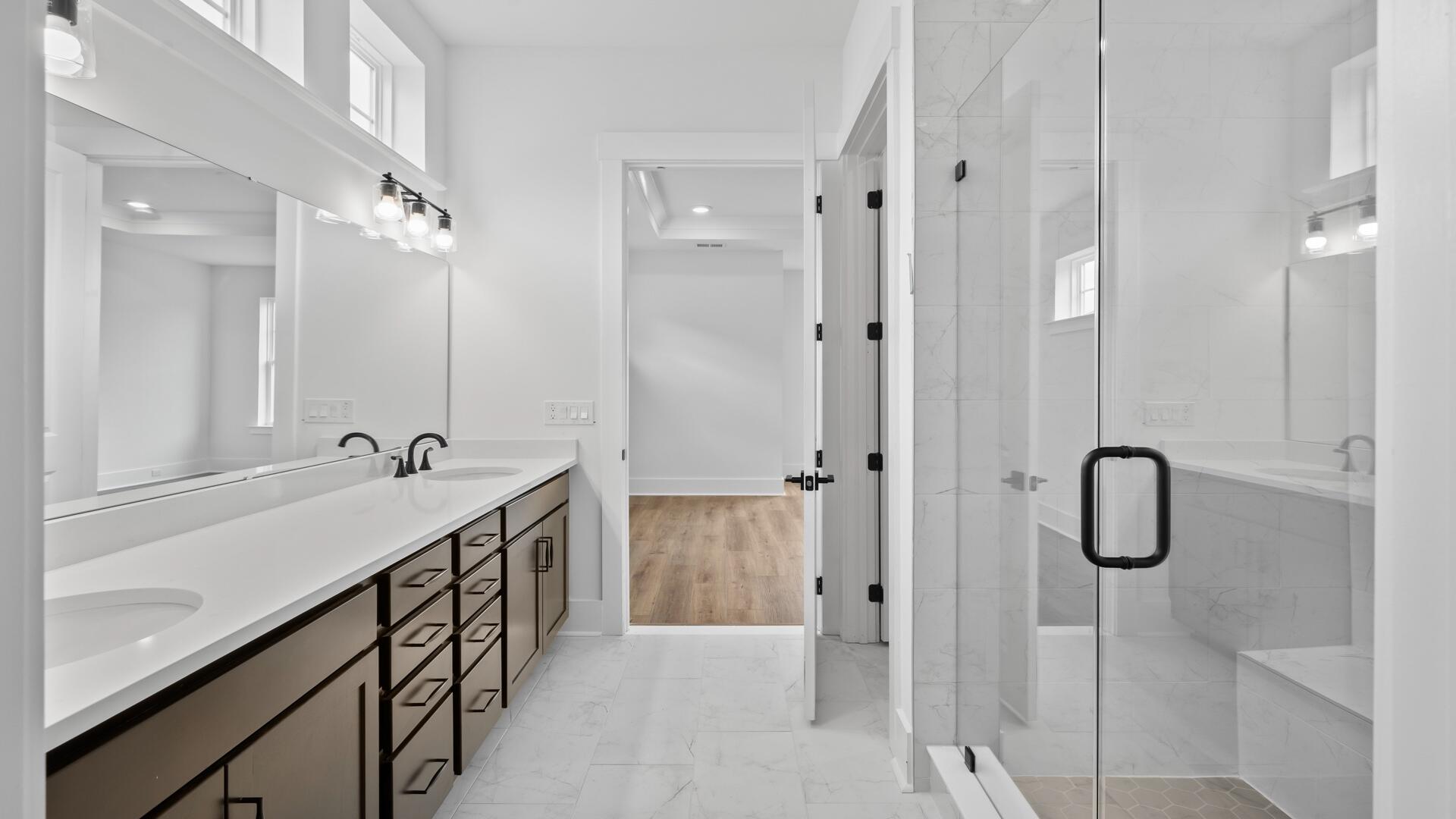 135 Summerwind Drive Summerville, SC 29486 - Photo 6 of 10 Owner_s Bathroom(1)