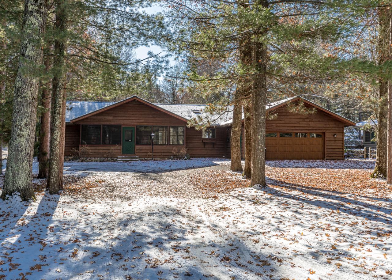 9517 Country Club Road Minocqua, WI 54548 - Photo 46 of 46 Gallery Image 46