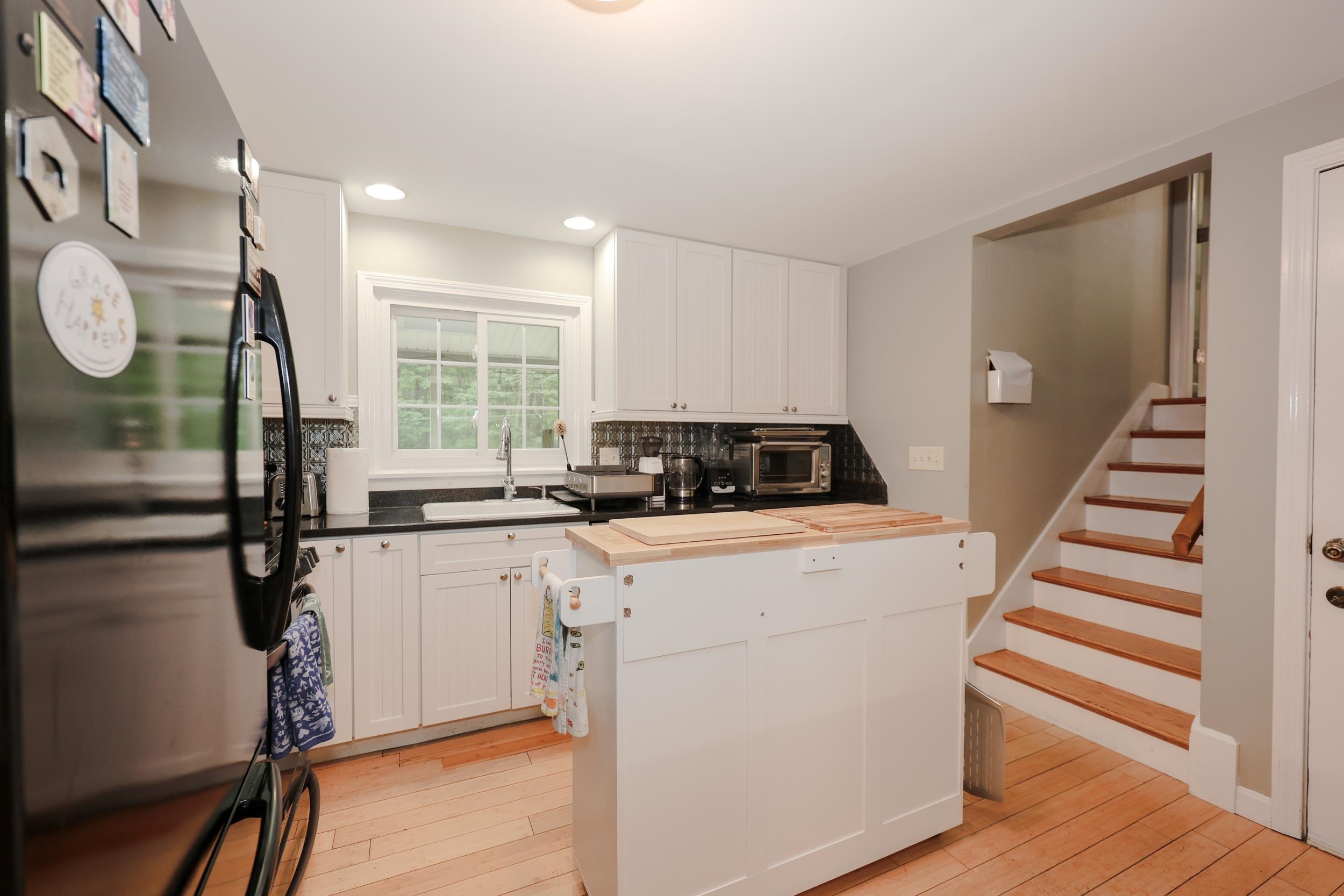 1 Woodridge Road Durham, NH 03824 - Photo 15 of 42