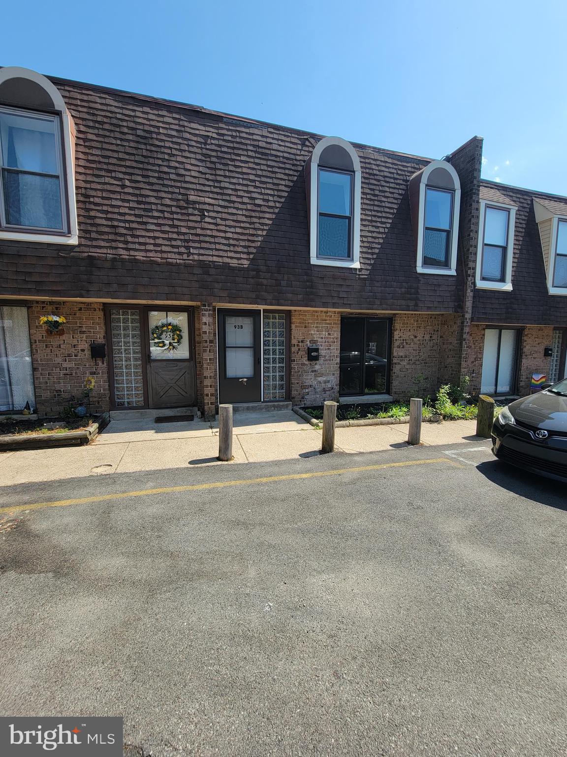 11893 Academy Road, Unit J8 Philadelphia, PA 19154 - Photo 1 of 11